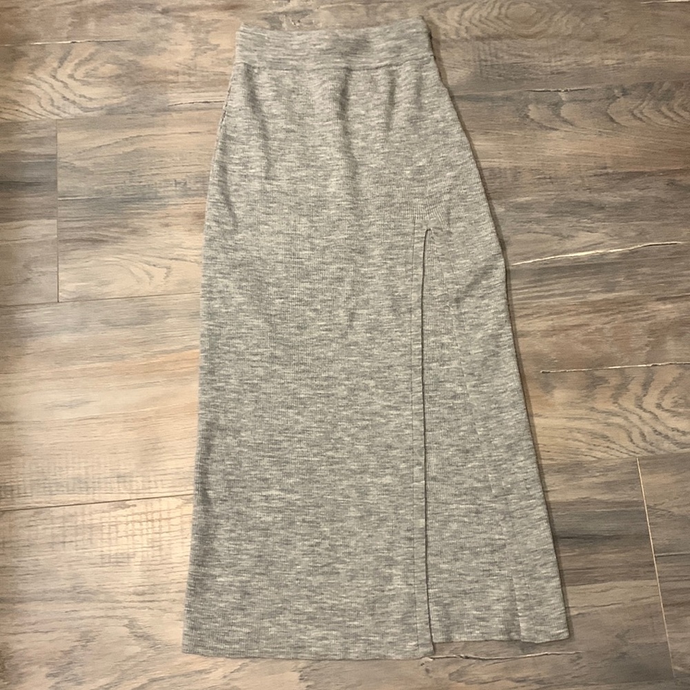 Gray knit skirt - High quality